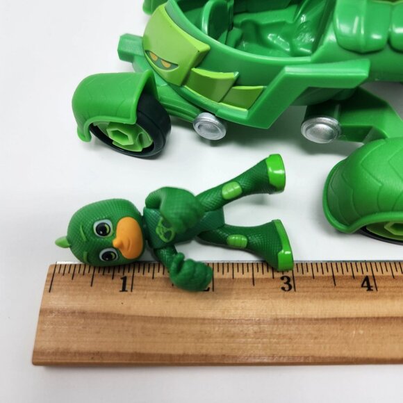 PJ Masks Gekko Mobile Toy With Gekko Figure Green & Yellow - Picture 9 of 10